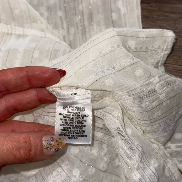 Liz Claiborne • Ivory Textured Sheer Blouse - Picture 8 of 13
